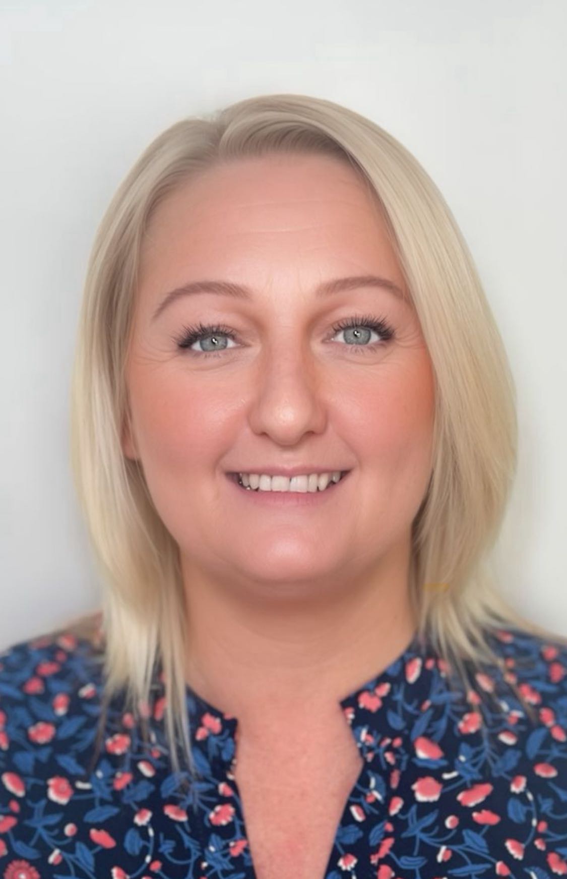 Clare Da'Volls